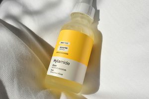 How to Keep Your Hair Healthy and Shiny Year-Round