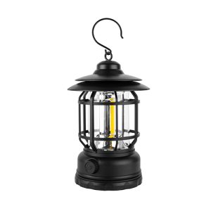 Outdoor Lamplight